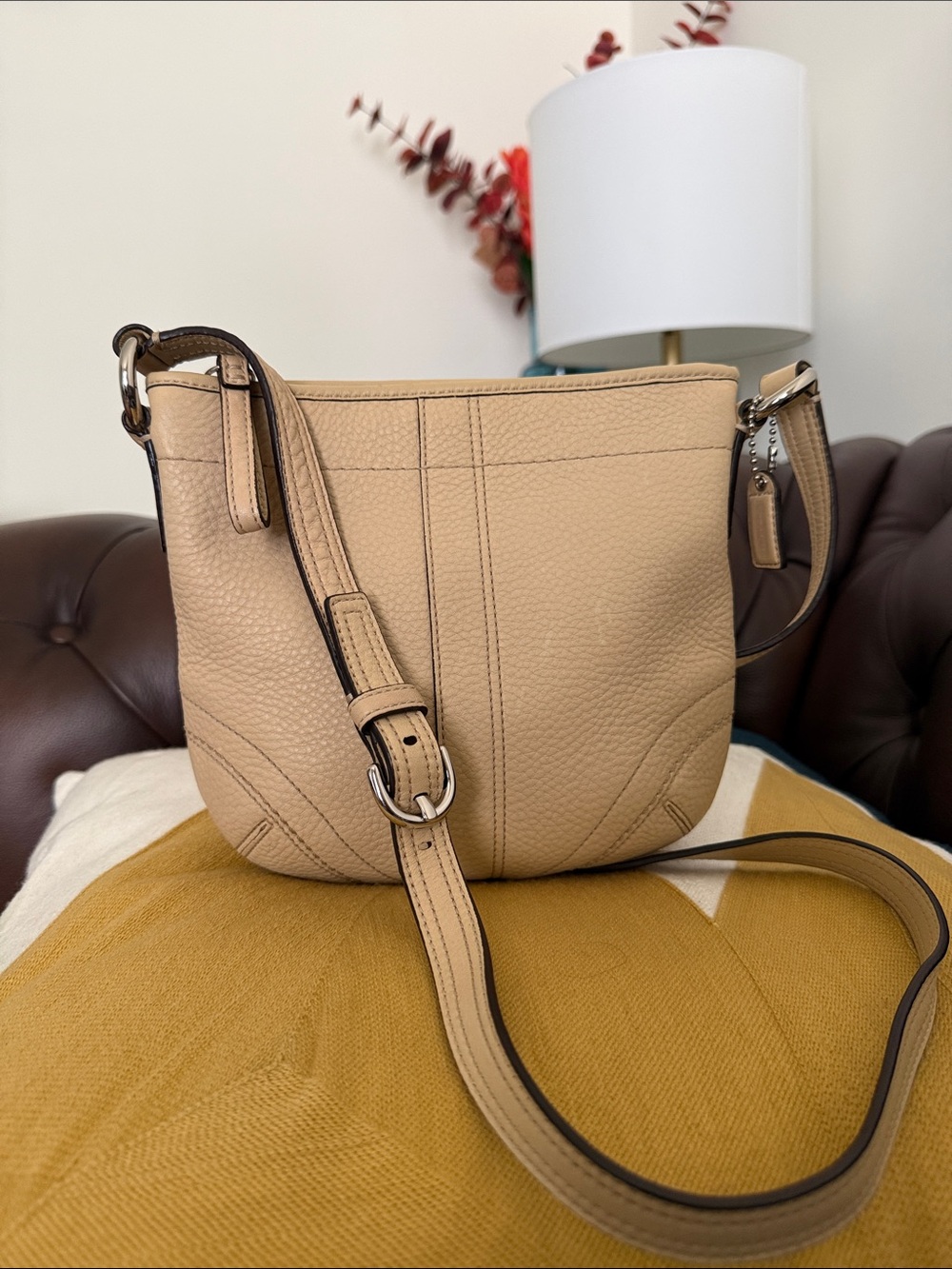 Coach vintage  Pebbled Leather Crossbody Bag in Beige/Tan